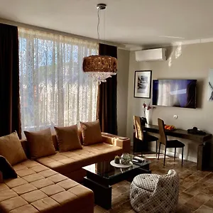 Апарт-отель Luxury Ivon, Пловдив